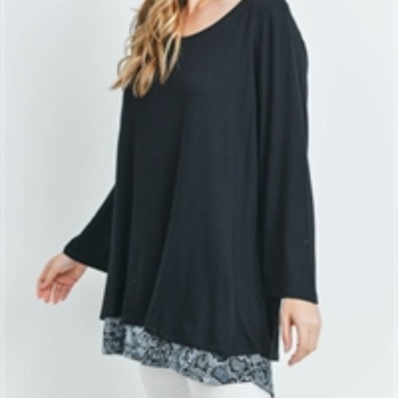 Plus 2X Avenue Black Animal Print  Dual Layered Scoop Neck Zip BackTunic - Picture 1 of 12